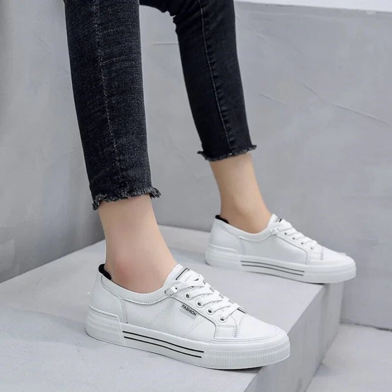 Tênis Casual Flat